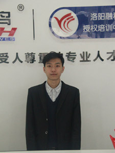 洛阳北大青鸟明星就业冉