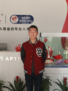 洛阳北大青鸟就业明星张