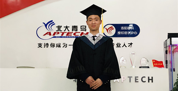 祝贺金*同学高薪就业月薪12000元！